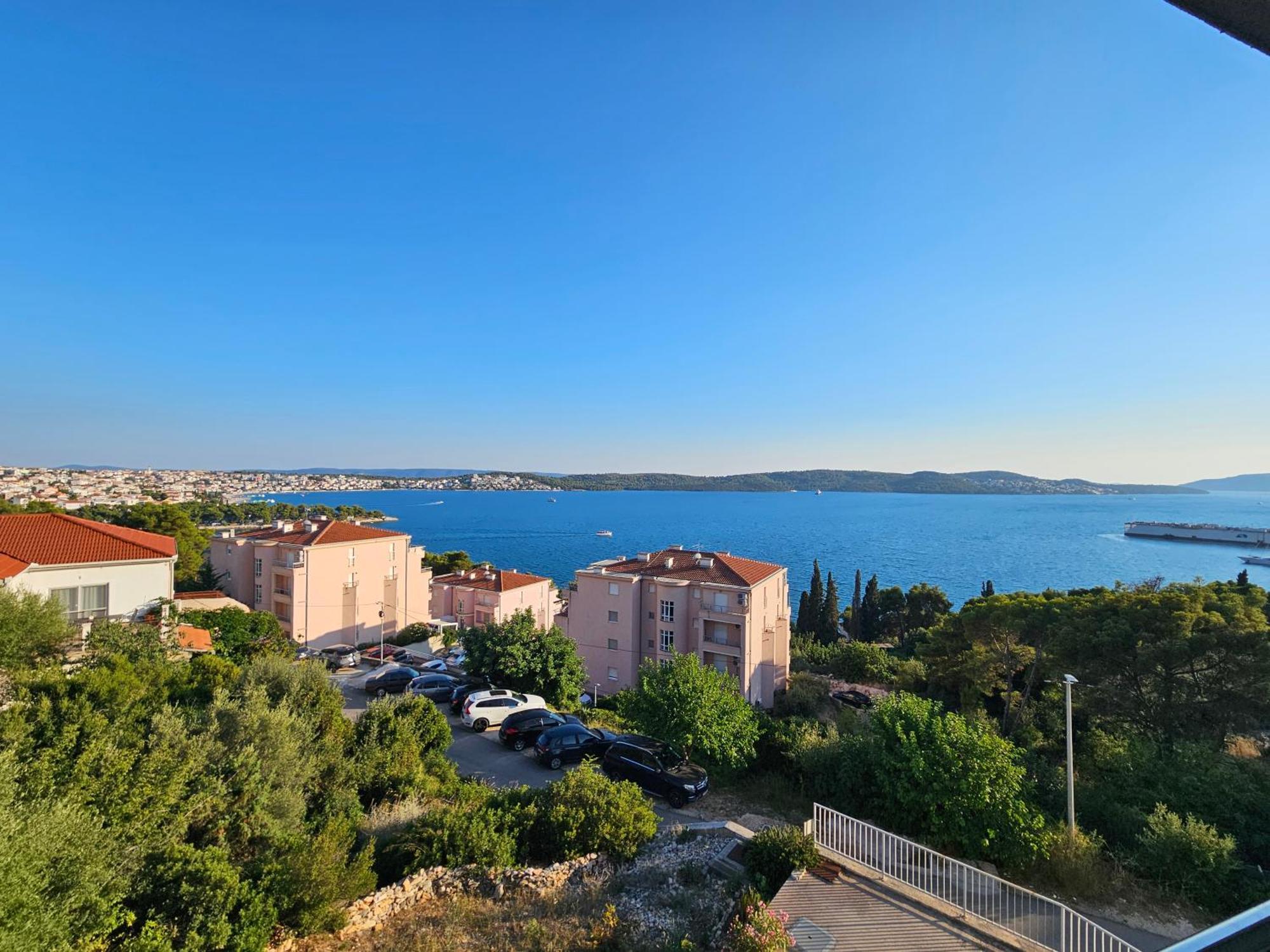 Apartmani Dodo Trogir Exterior photo